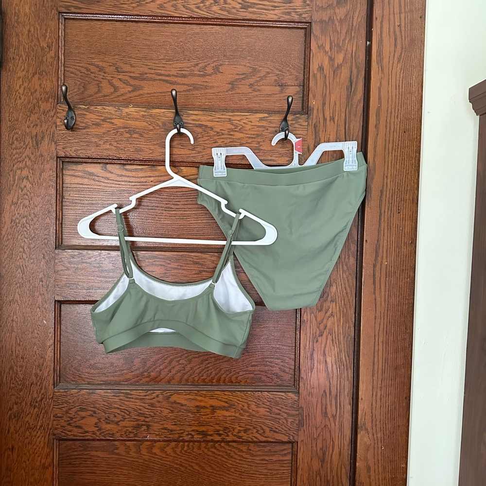 Green Bikini Set - Picture 2 of 2